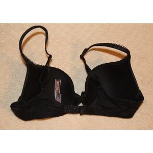 Victoria's Secret Intimates & Sleepwear - NWOT Body by Victoria Black Bra Victoria's Secret Intimates & Sleepwear - NWOT Body by Victoria Black Bra